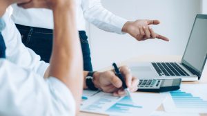 Comment choisir une formation en comptabilité publique adaptée aux spécificités M4, SPIC, EPIC